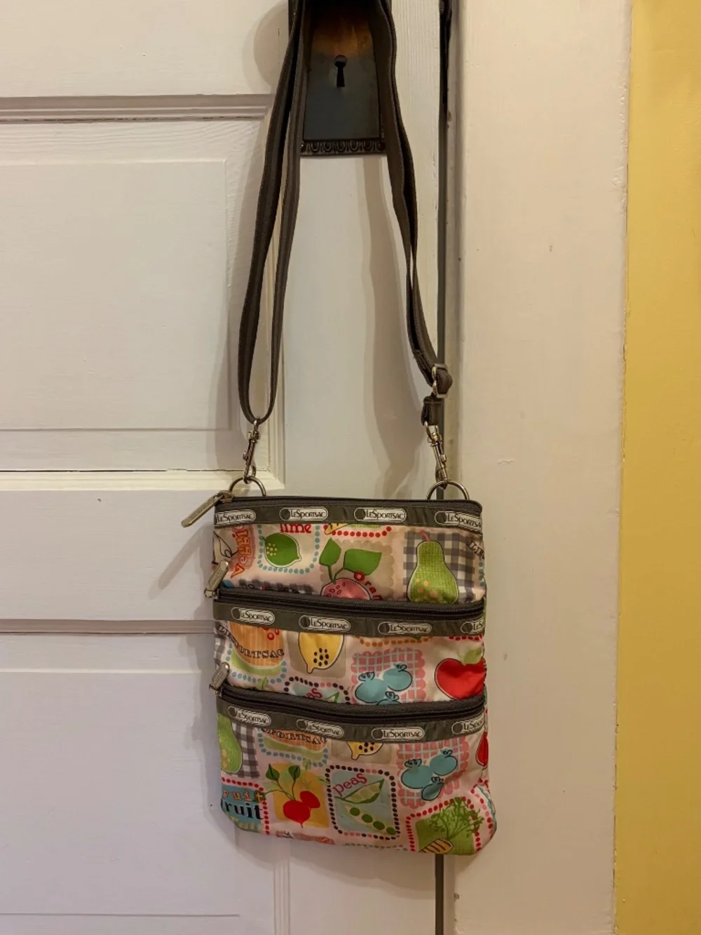 LeSportsac Fruit/ Veggie Farmers Market Three Zipper Crossbody Bag Purse Retired